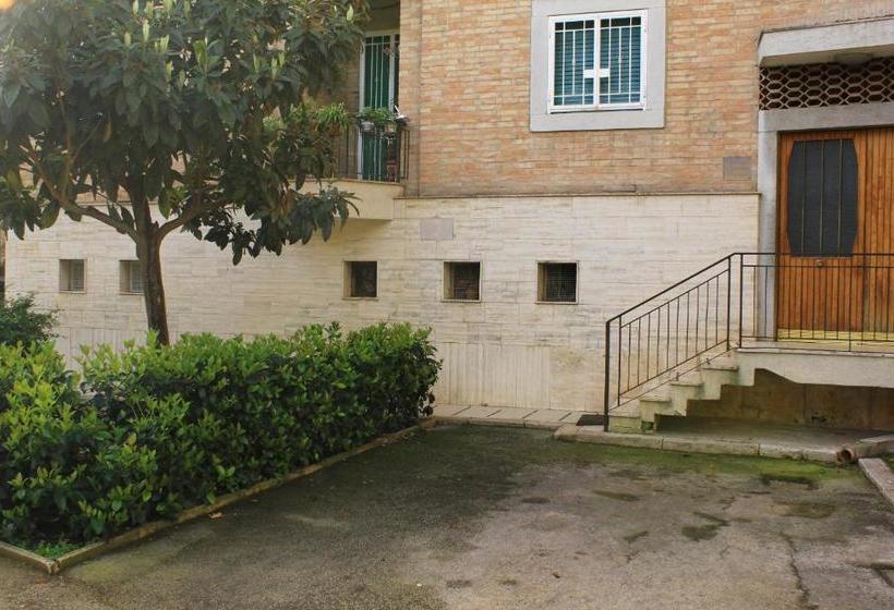 B&b Il Giardino In Città Parcheggio Privato Gratuito Su Disponibilità
