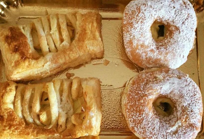 تختخواب و صبحانه Buon Vento