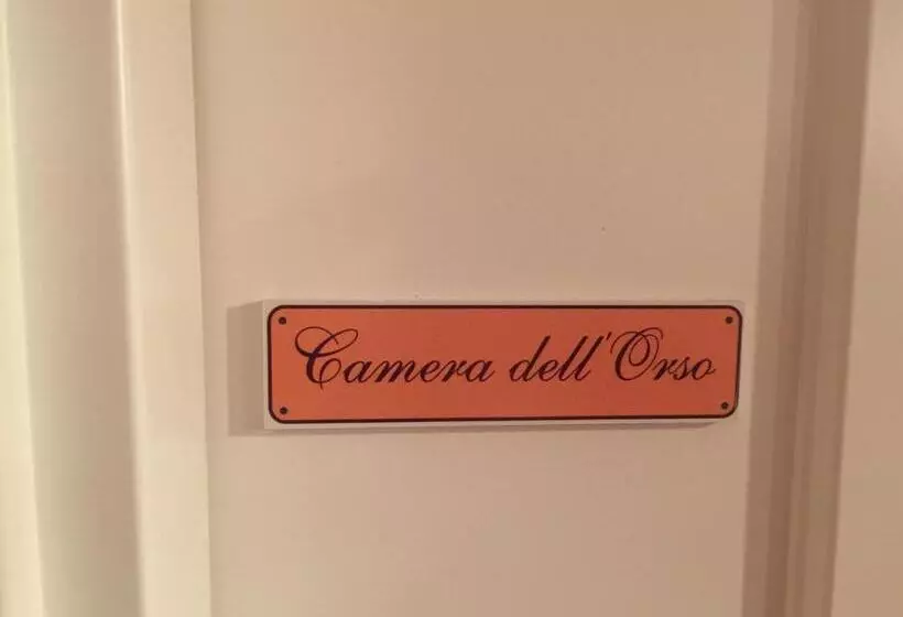 تختخواب و صبحانه Casina Dei Marsi