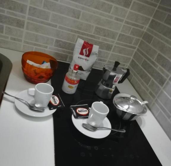 تختخواب و صبحانه Stella Diana