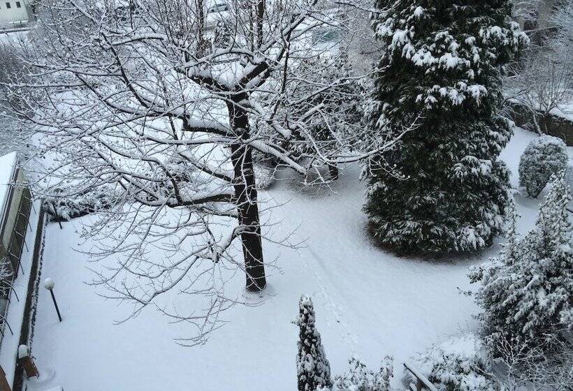 בית מלון כפרי Albergo Miramonti