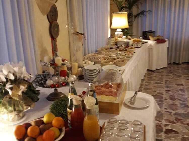 בית מלון כפרי Albergo Miramonti