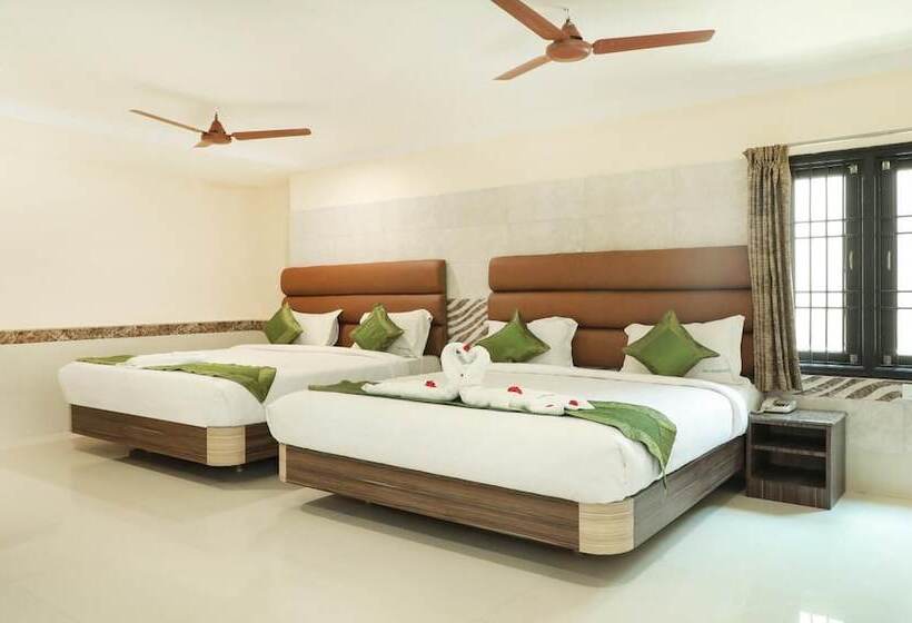 בית מלון כפרי Ark Inn  Residency