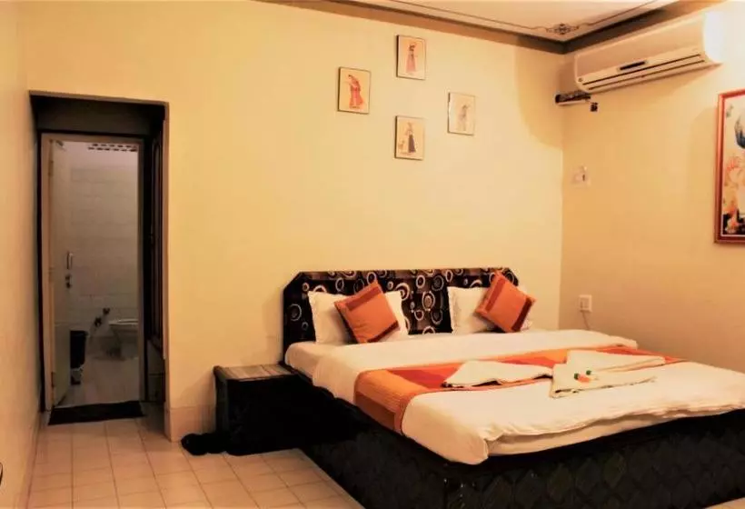 Hotel Marudhar
