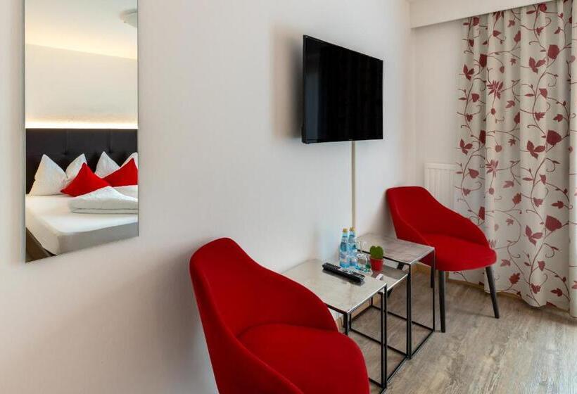 酒店 Pension Florian