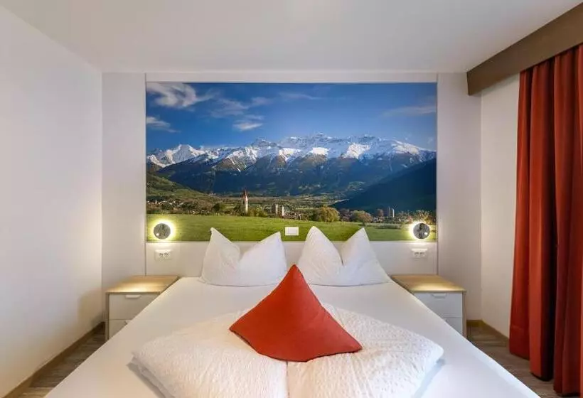 ホテル Pension Florian