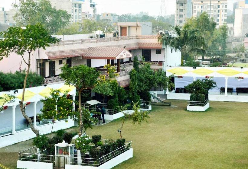 فندق Sanjog Resort