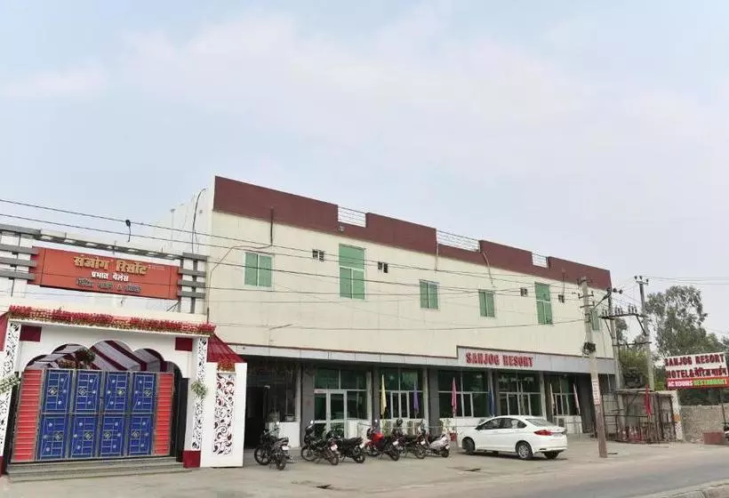 ホテル Sanjog Resort