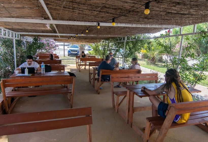 ホテル Urla Surf House