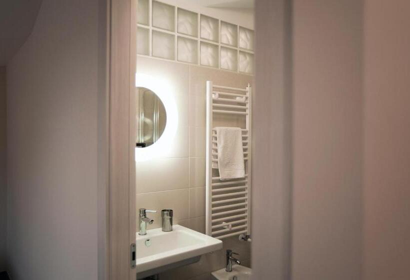 B&b Raffaello A Mare