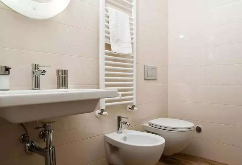 B&b Raffaello A Mare