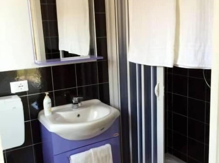 مبيت وإفطار Addisa Locazione Breve