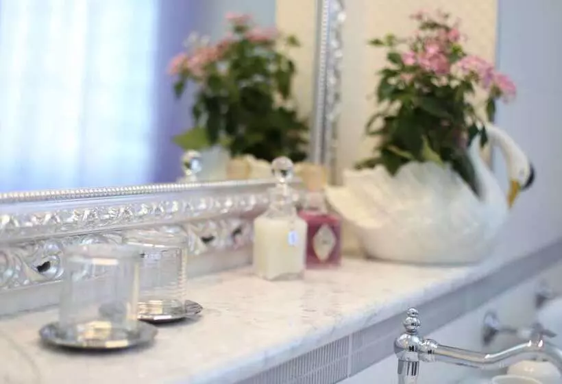 Aamiaismajoitus (B&B) Il Giardino Delle Jacaranda