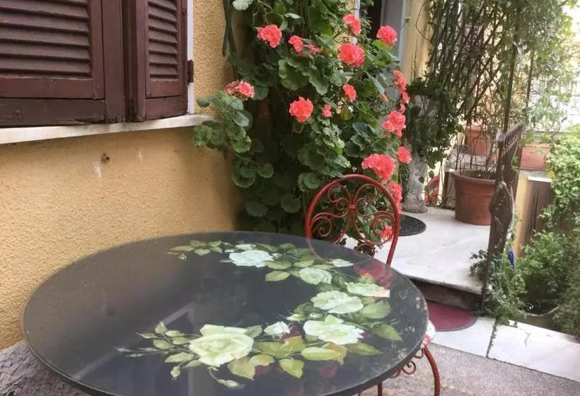 ベッドアンドブレックファースト Il Giardino Segreto