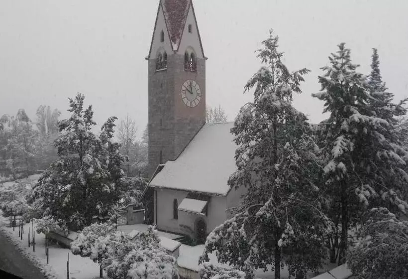 Hotelli Garni Trojer