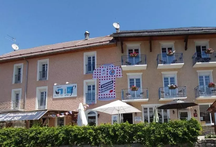 Hotelli Les Fauvettes