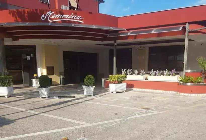 هتل Residence Memmina