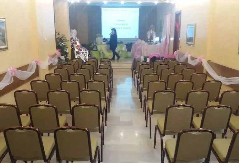 هتل Residence Memmina