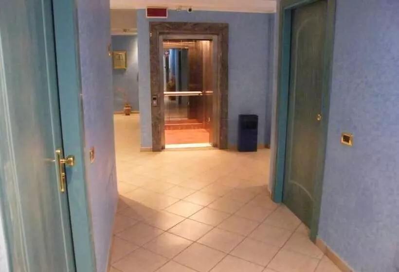 هتل Residence Memmina