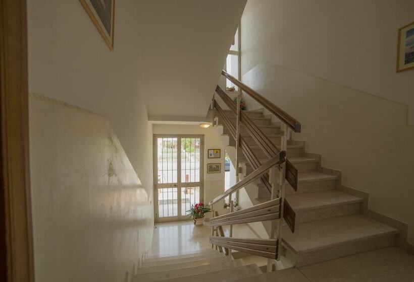 فندق Santa Maria