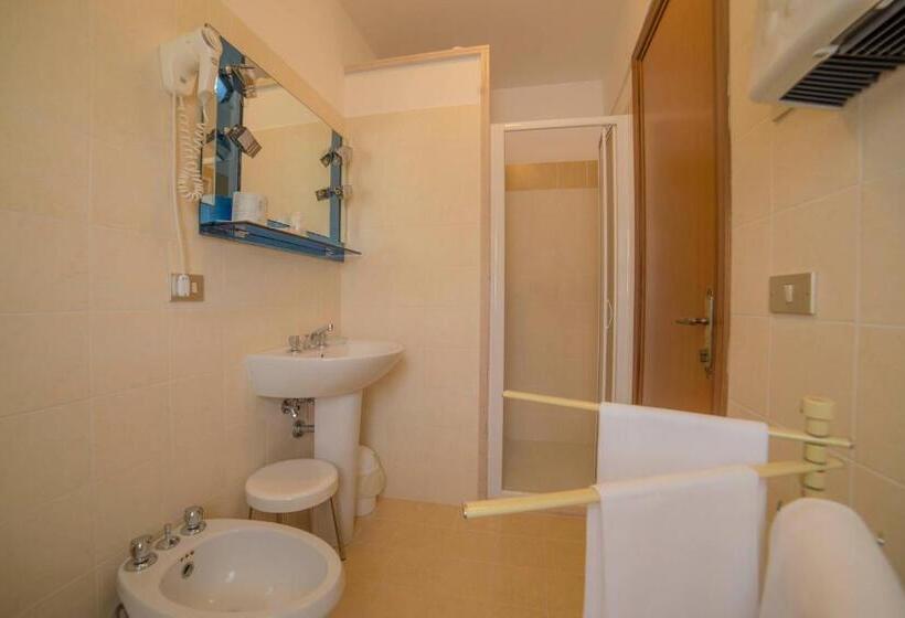 فندق Santa Maria