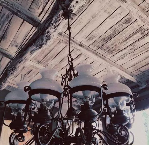 ベッドアンドブレックファースト Agriturismo Gocce Di Luna