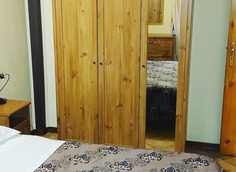 تختخواب و صبحانه Antiche Melodie