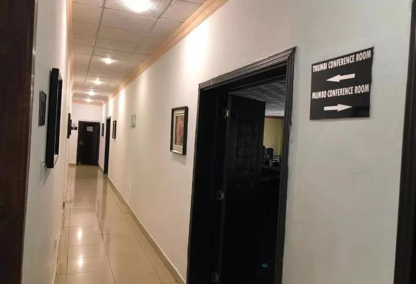 تختخواب و صبحانه Bridgeview Hotel And Conference Centre