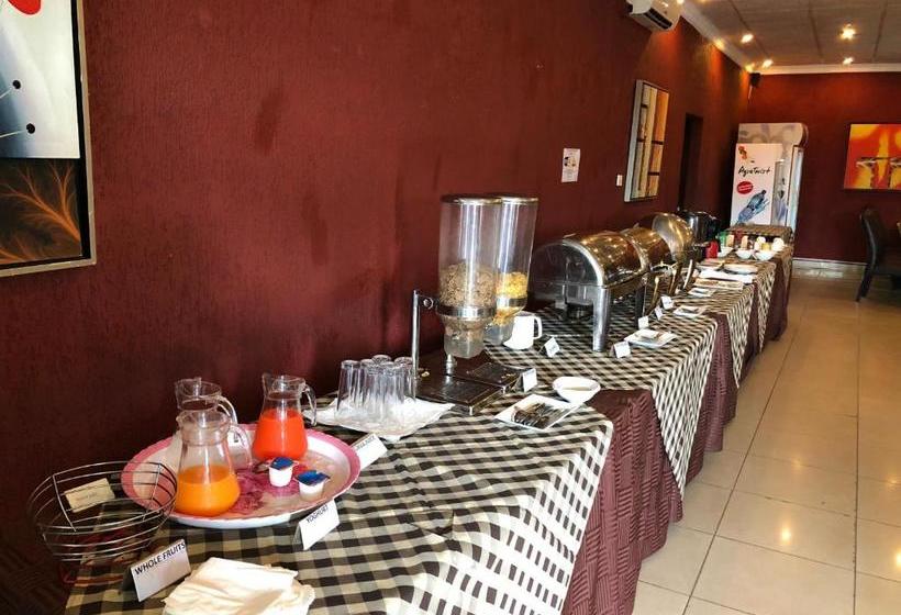 تختخواب و صبحانه Bridgeview Hotel And Conference Centre