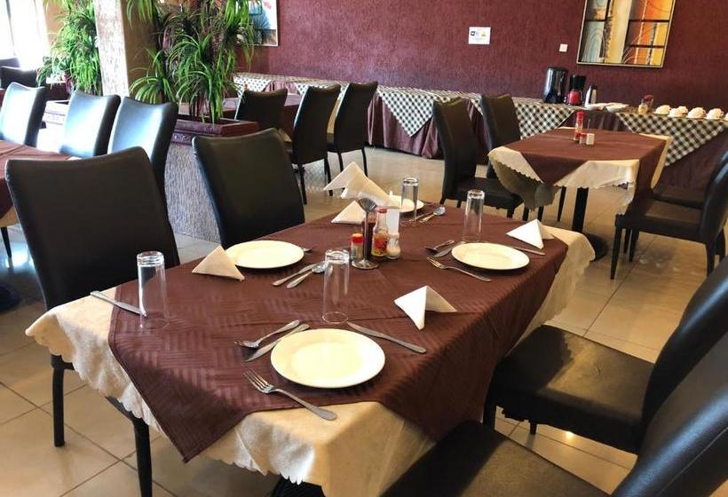 تختخواب و صبحانه Bridgeview Hotel And Conference Centre