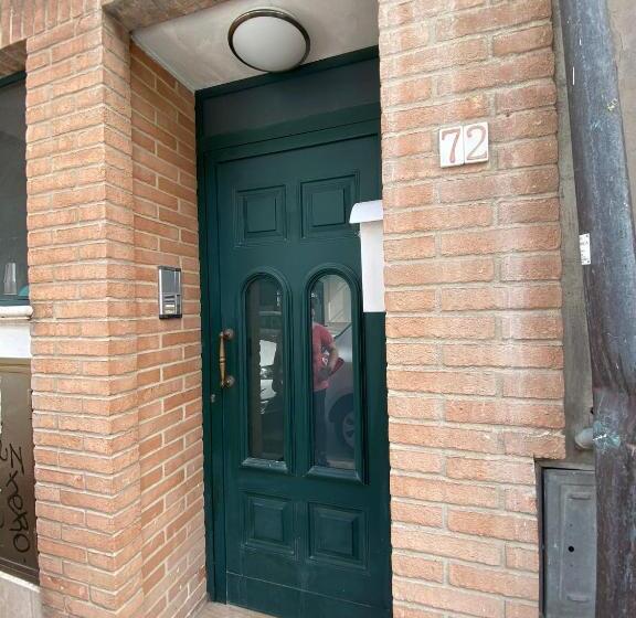 تختخواب و صبحانه Casa Riri