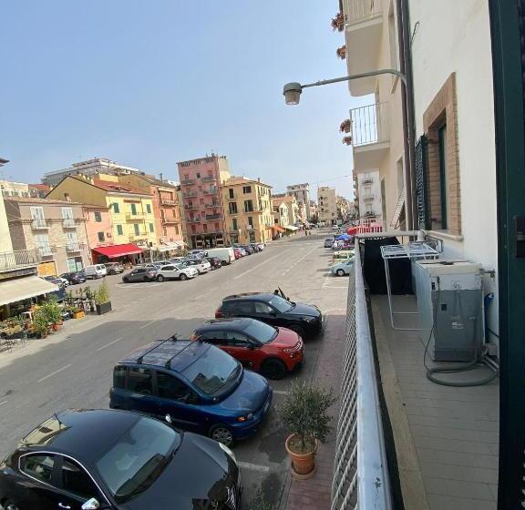 تختخواب و صبحانه Casa Riri