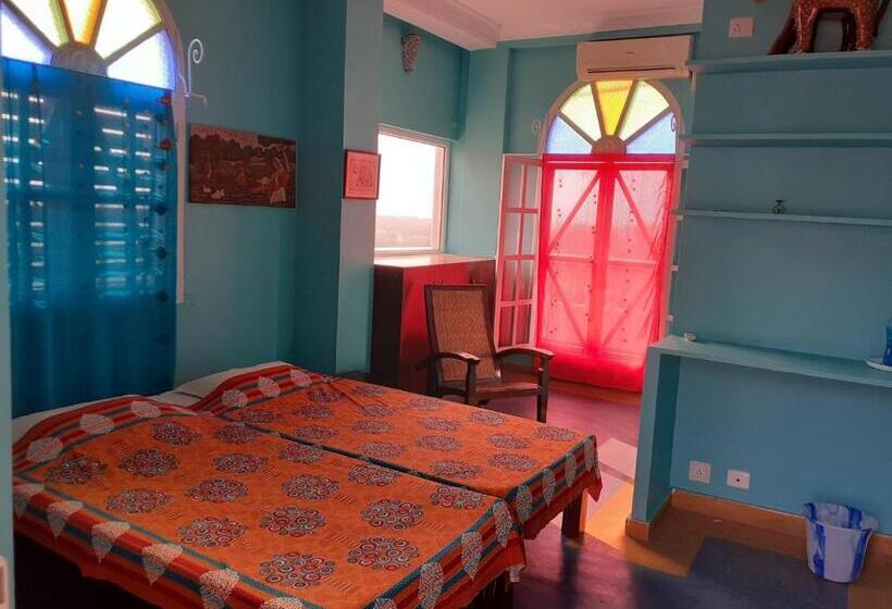 Bed and Breakfast Holi Wood Guesthouse