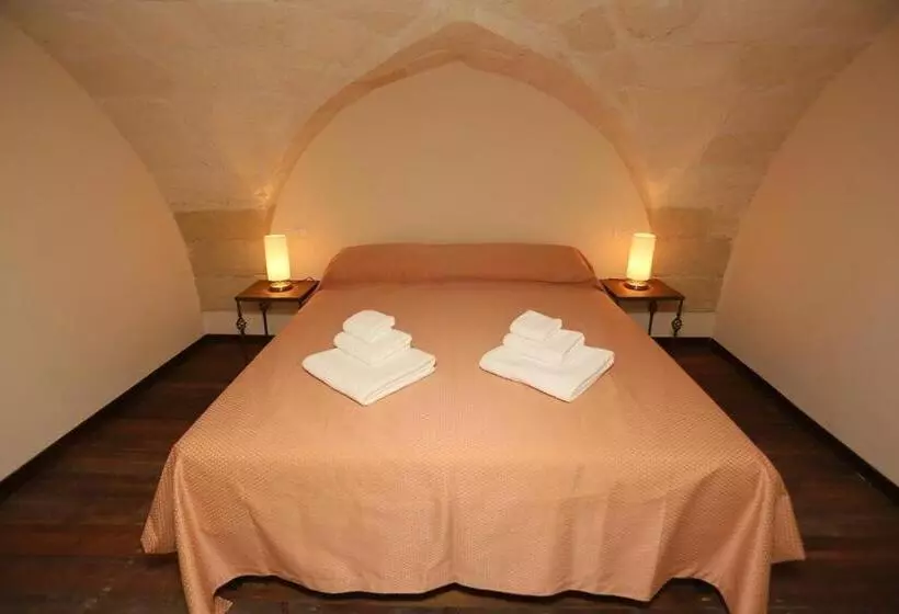 ベッドアンドブレックファースト Villa Lucrezio Resort