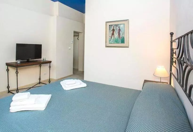 ベッドアンドブレックファースト Villa Lucrezio Resort