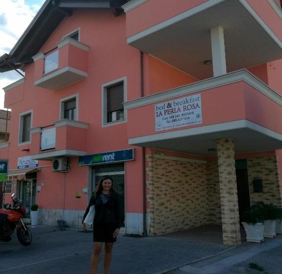 Bed & Breakfast La Perla Rosa