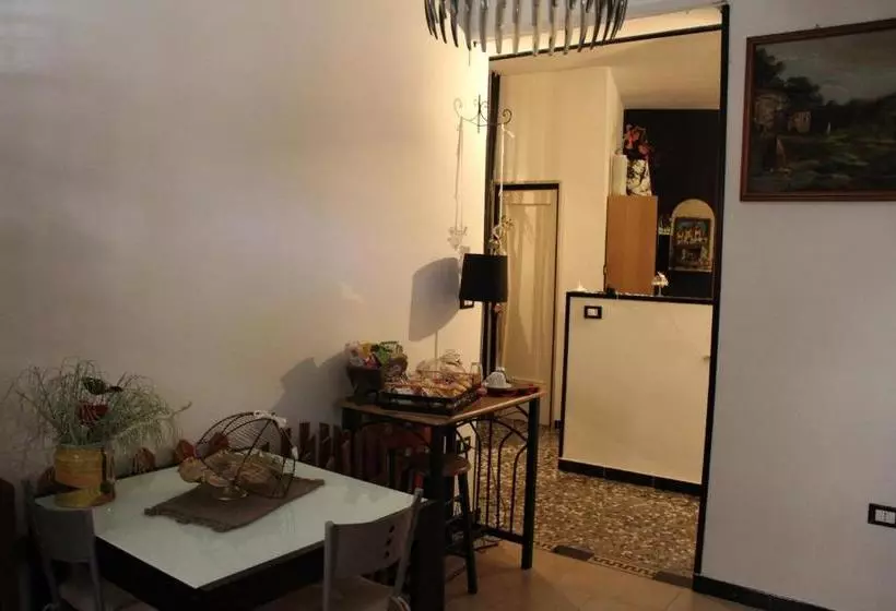 Aamiaismajoitus (B&B) Flower