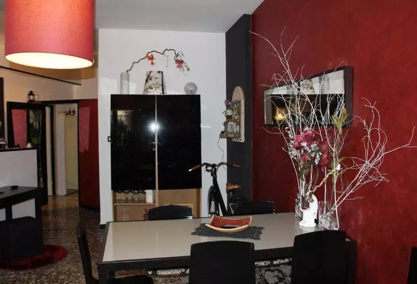 Aamiaismajoitus (B&B) Flower