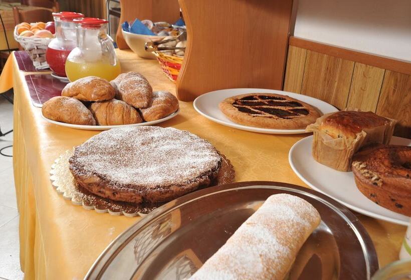 ホテル Albergo Torrente