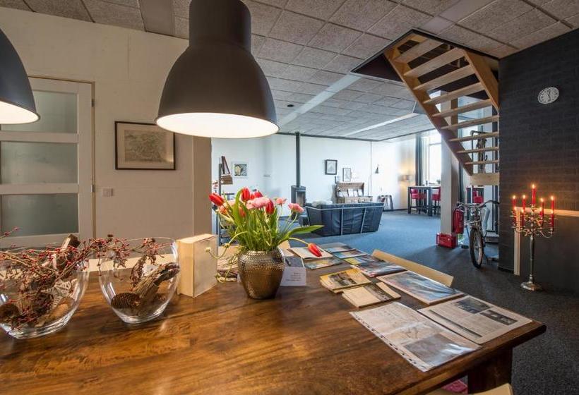 B&b Binnengewoon Rooms With A View