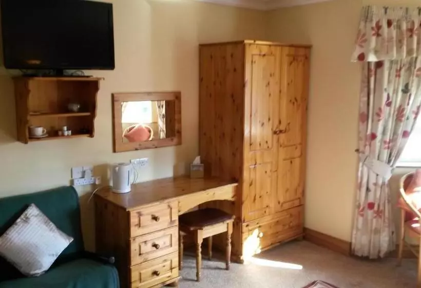 تختخواب و صبحانه Ballyraine Guesthouse