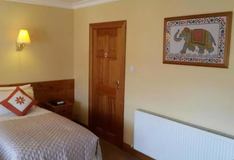تختخواب و صبحانه Ballyraine Guesthouse