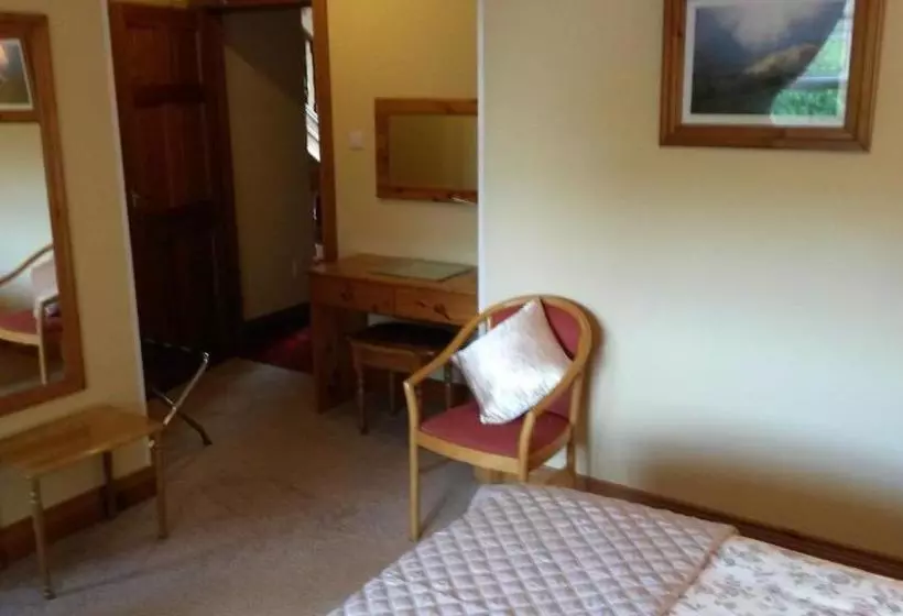 تختخواب و صبحانه Ballyraine Guesthouse