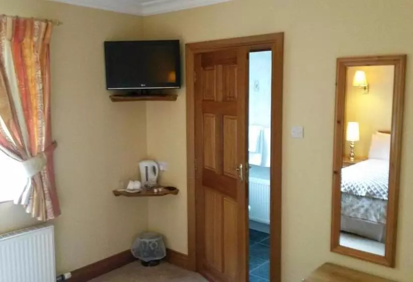 تختخواب و صبحانه Ballyraine Guesthouse