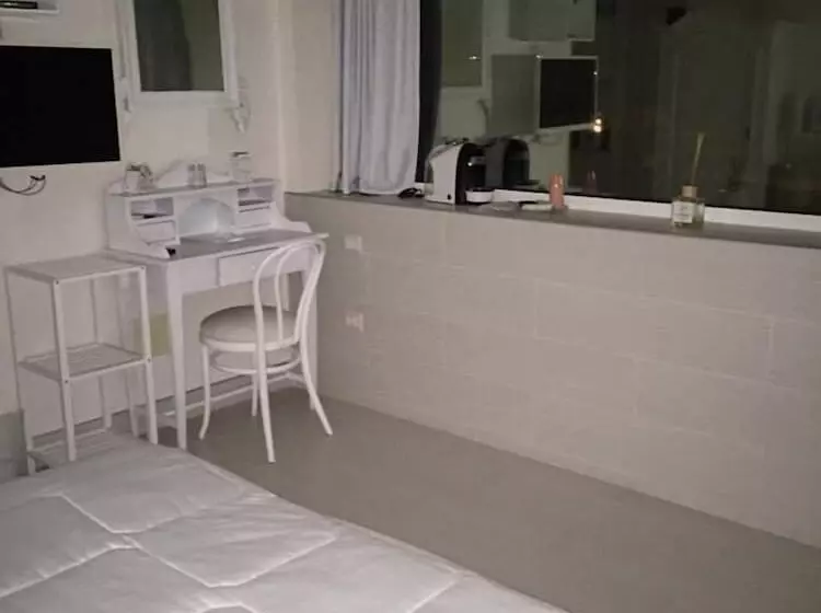 ベッドアンドブレックファースト Luxury Room Rooftop