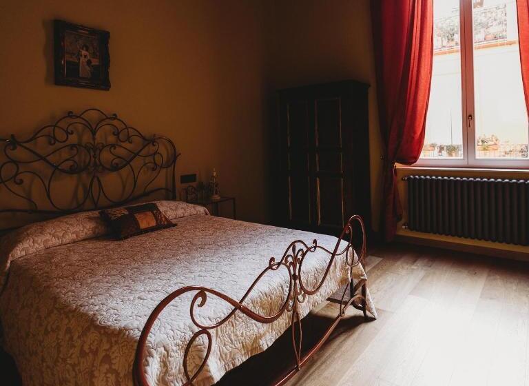 تختخواب و صبحانه Salotto Delle Arti