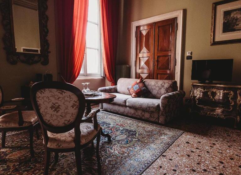 تختخواب و صبحانه Salotto Delle Arti