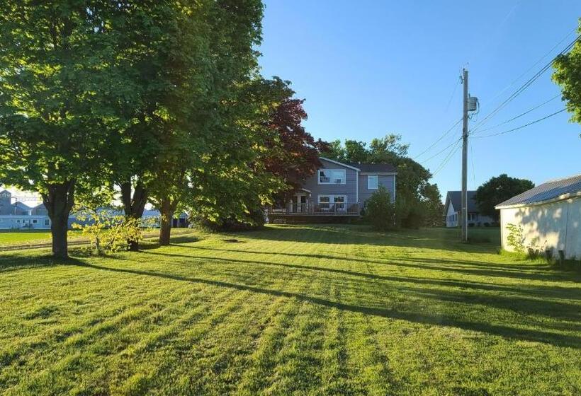 צימר Small Town Bound Inn