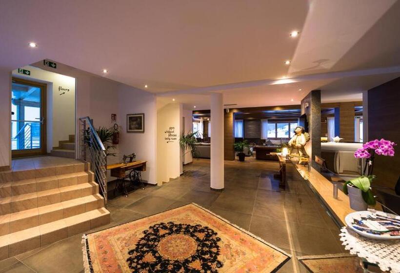 ホテル Golden Park Resort