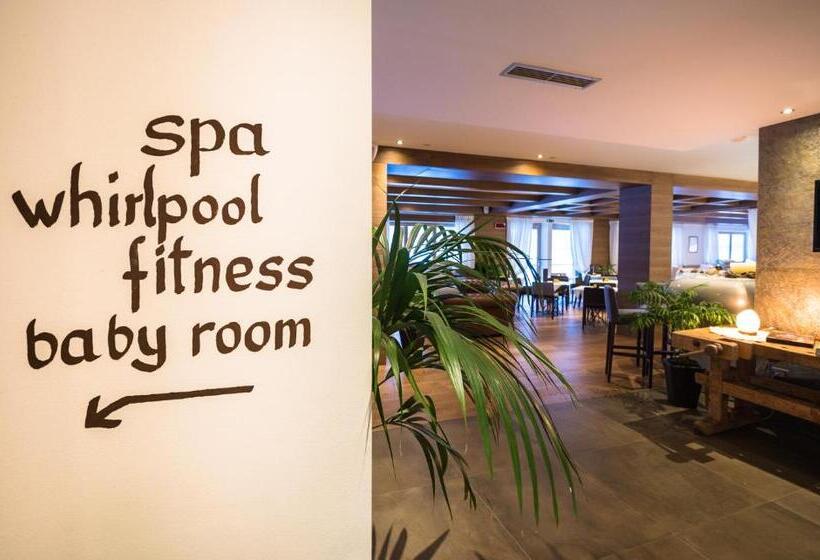 ホテル Golden Park Resort